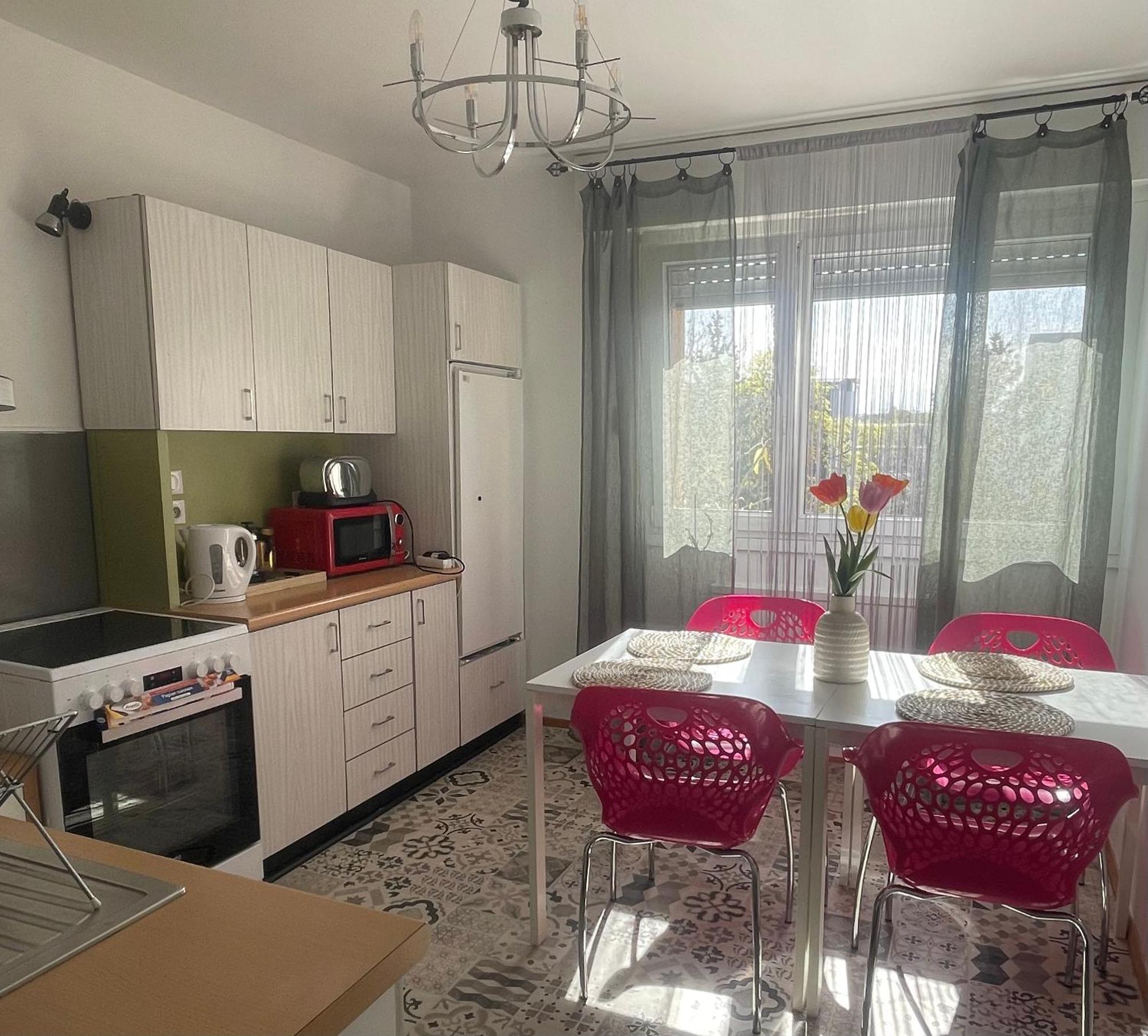 Bel Appartement Near Bale Mulhouse Airport แซ็ง-ลุยส์ ภายนอก รูปภาพ